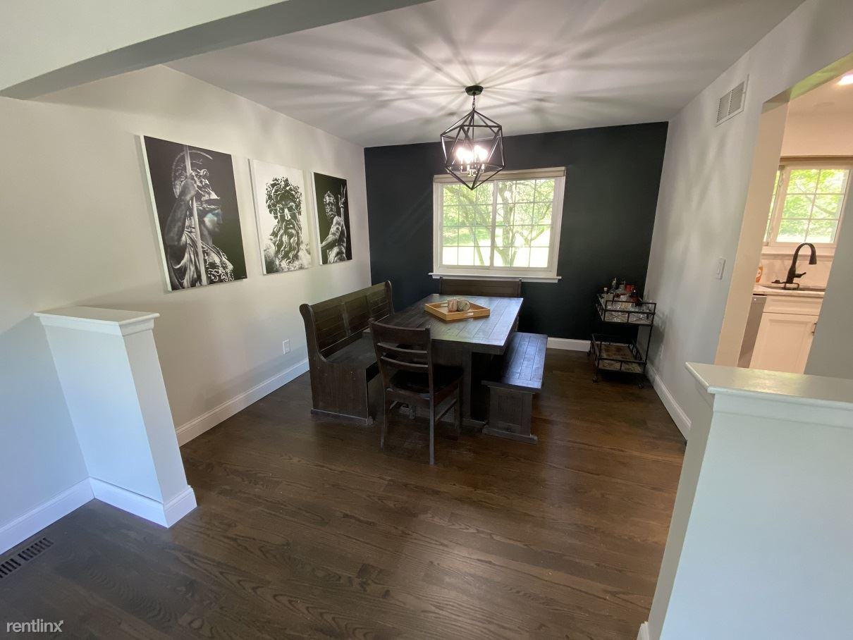 2250 Steeplechase Dr - Photo 3 of 21