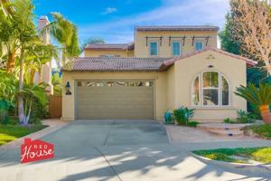featured image of 2711 Ascot Ave