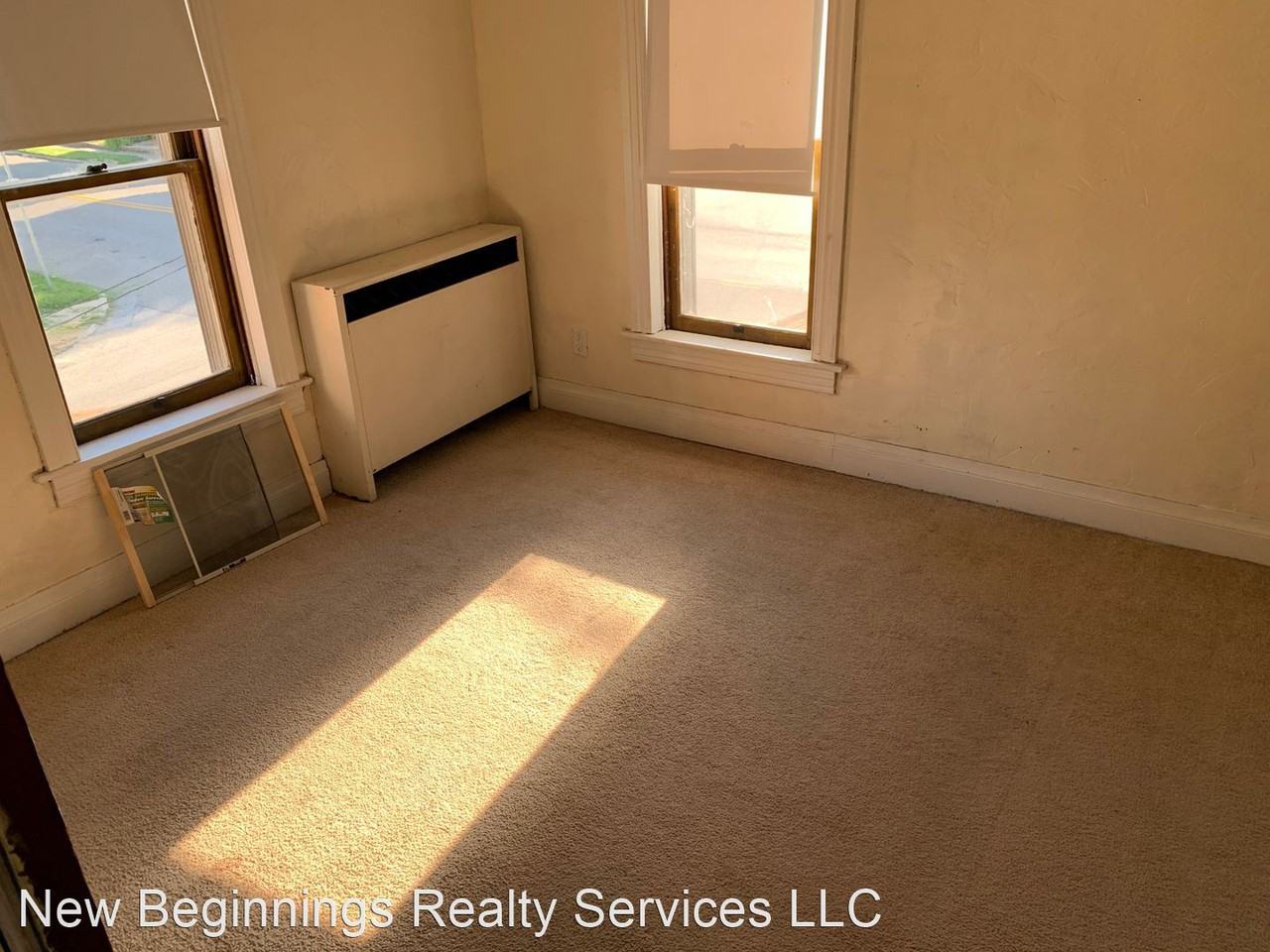 701  Broadway - Photo 3 of 8