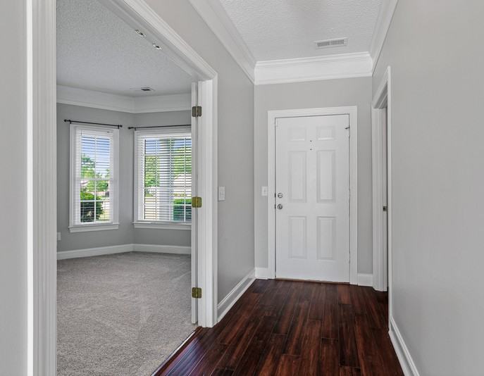101 Coriander Ln - Photo 4 of 36