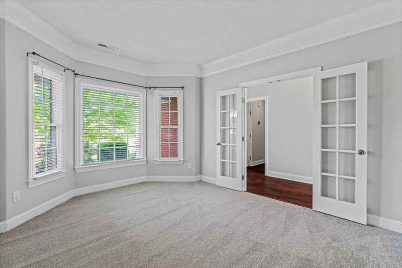 101 Coriander Ln - Photo 6 of 36