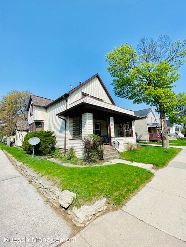 1237 E Walnut - Photo 2 of 11