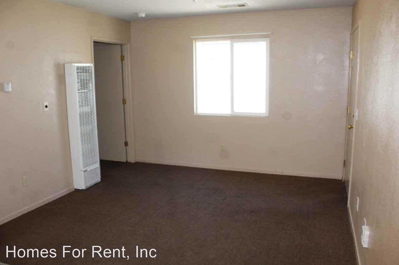 23756 Avenue 95 - Photo 2 of 6