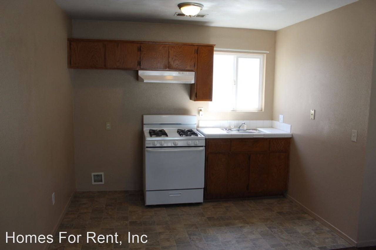 23756 Avenue 95 - Photo 3 of 6