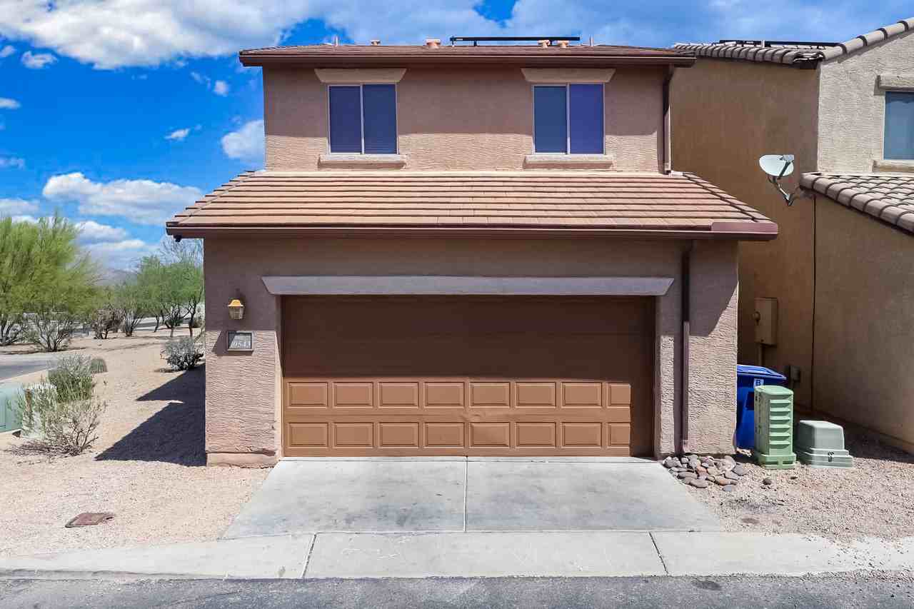 10543 E Pleasant Pasture Dr - Photo 2 of 22