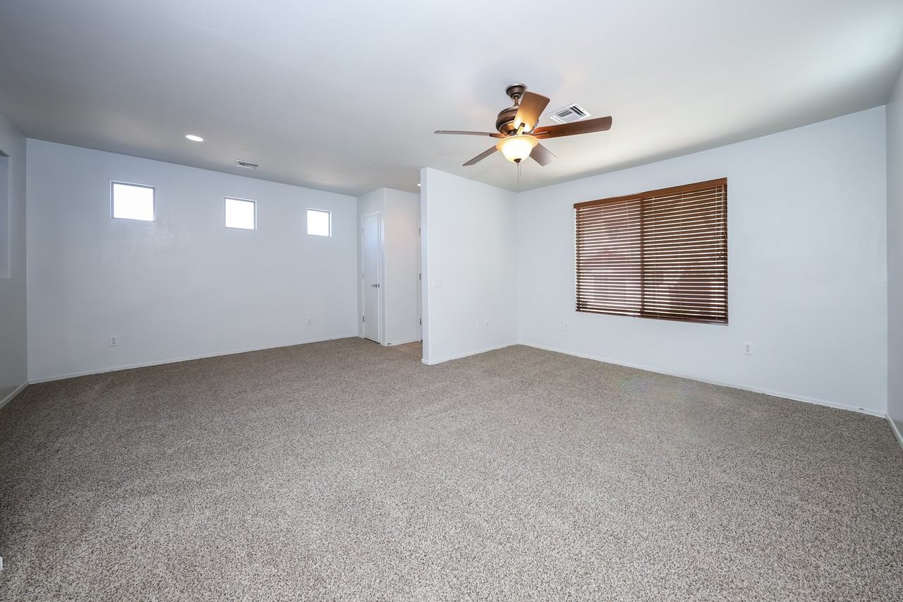 10543 E Pleasant Pasture Dr - Photo 5 of 22