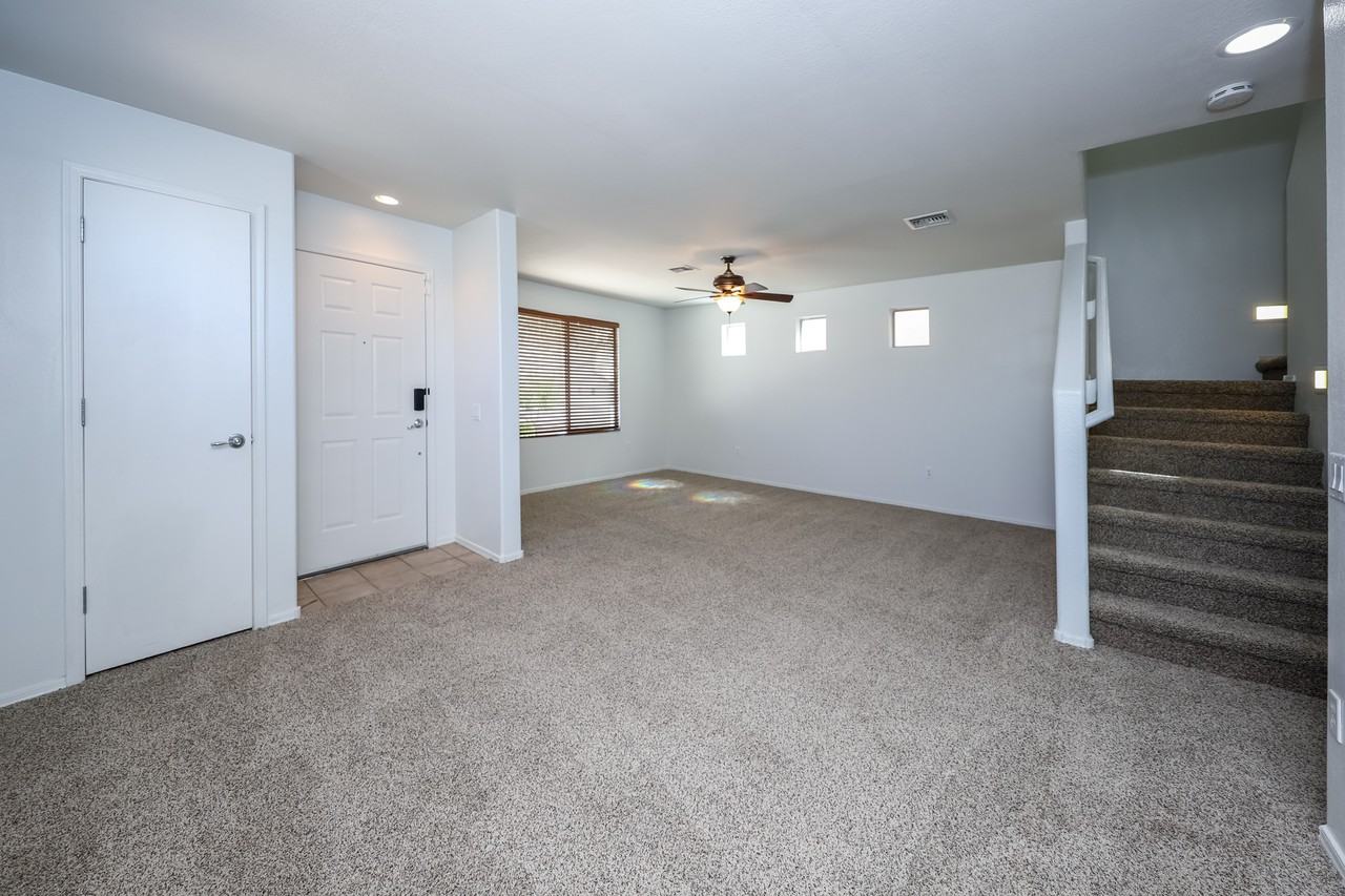 10543 E Pleasant Pasture Dr - Photo 6 of 22