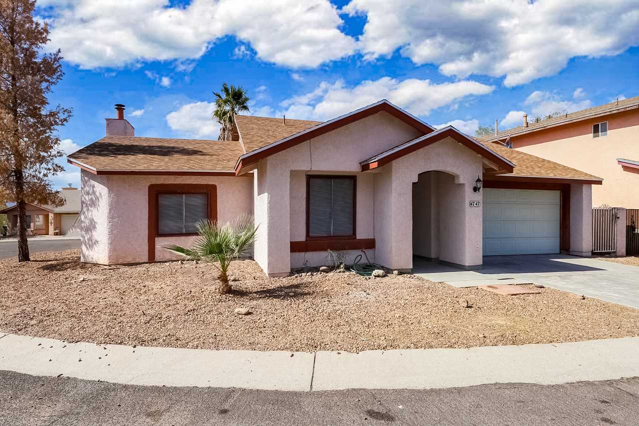 4747 W Latchstring Ct - Photo 2 of 27