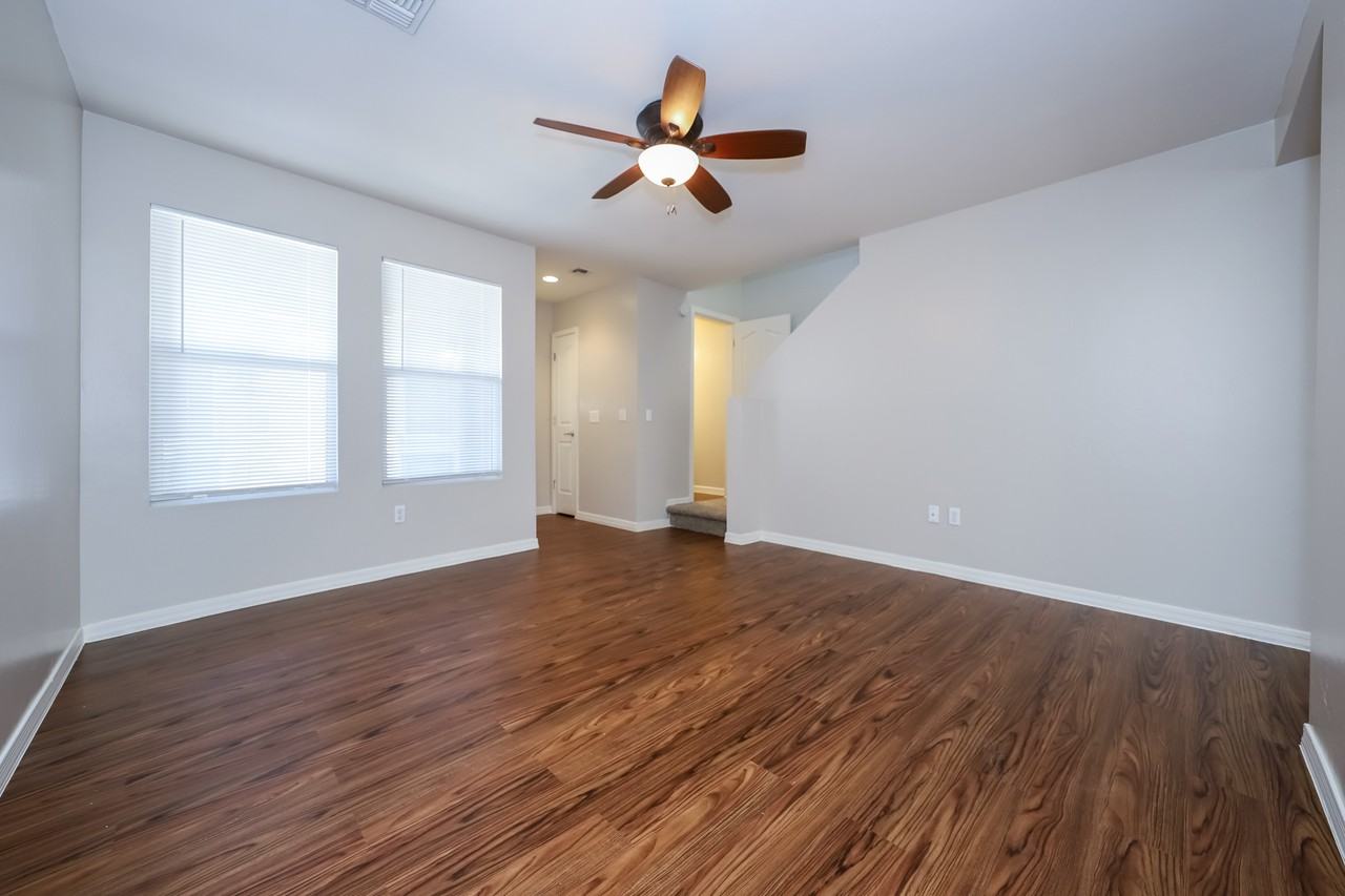 7610 E Valley Overlook Dr - Photo 5 of 21