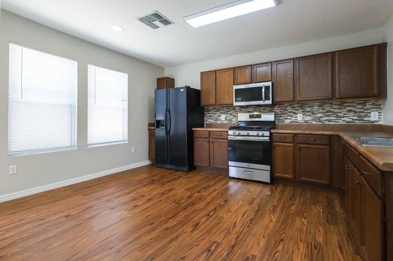 7610 E Valley Overlook Dr - Photo 6 of 21