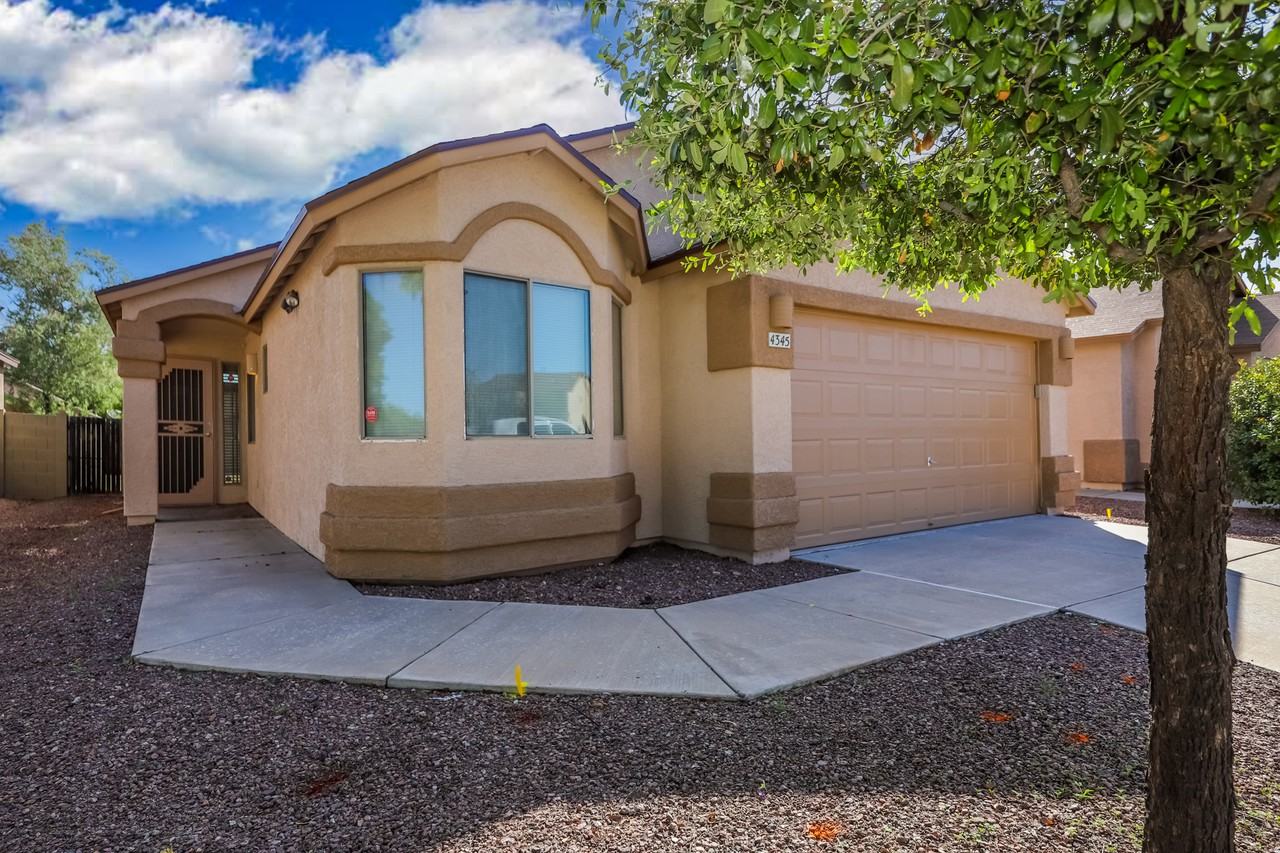 4345 E Ocotillo Desert Trl - Photo 2 of 28