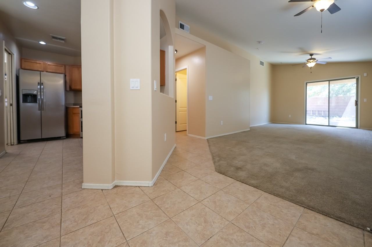 4160 E Stony Meadow Dr - Photo 3 of 25