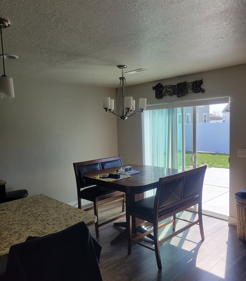 3069 Sw - Photo 2 of 7