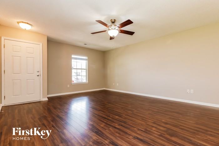 603 Resinwood Rd - Photo 3 of 15