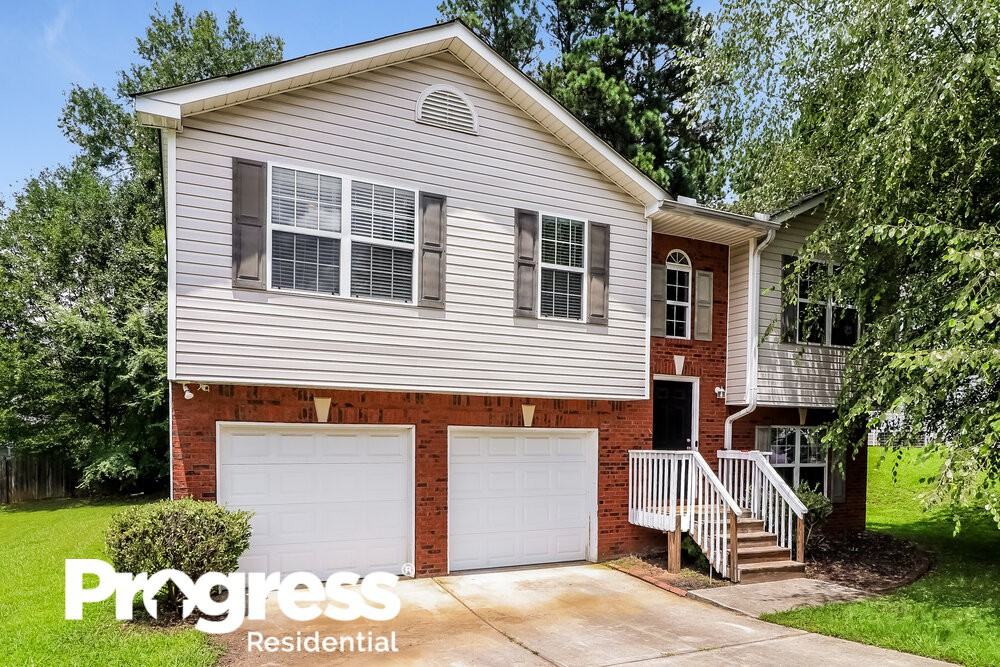 1829 Marceau Dr - Photo 2 of 25