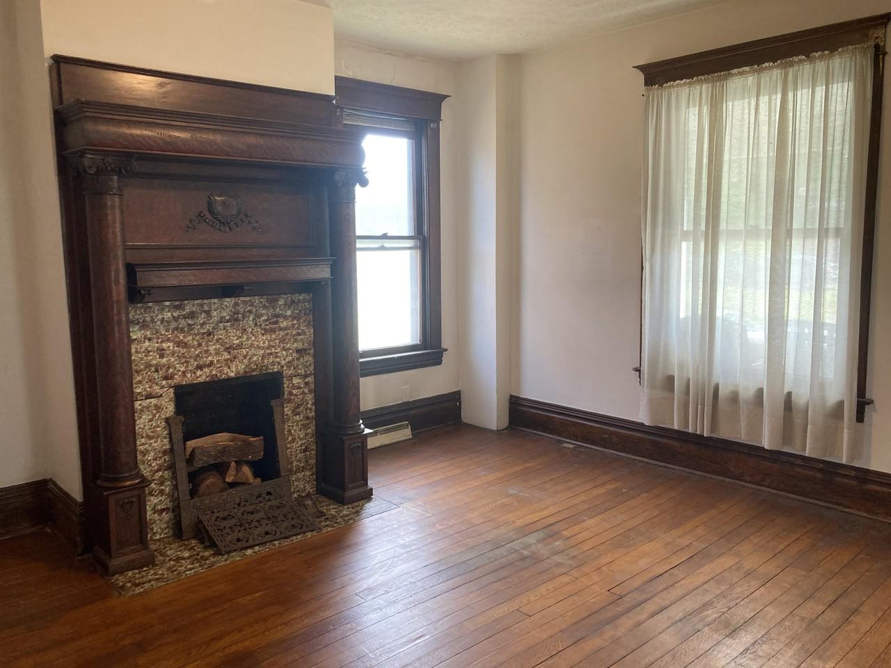 212 Grand Street #1 - Photo 7 of 31