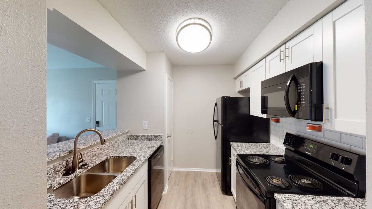 The District Apartments 6420 Knight Arnold Road Ext, Memphis, TN