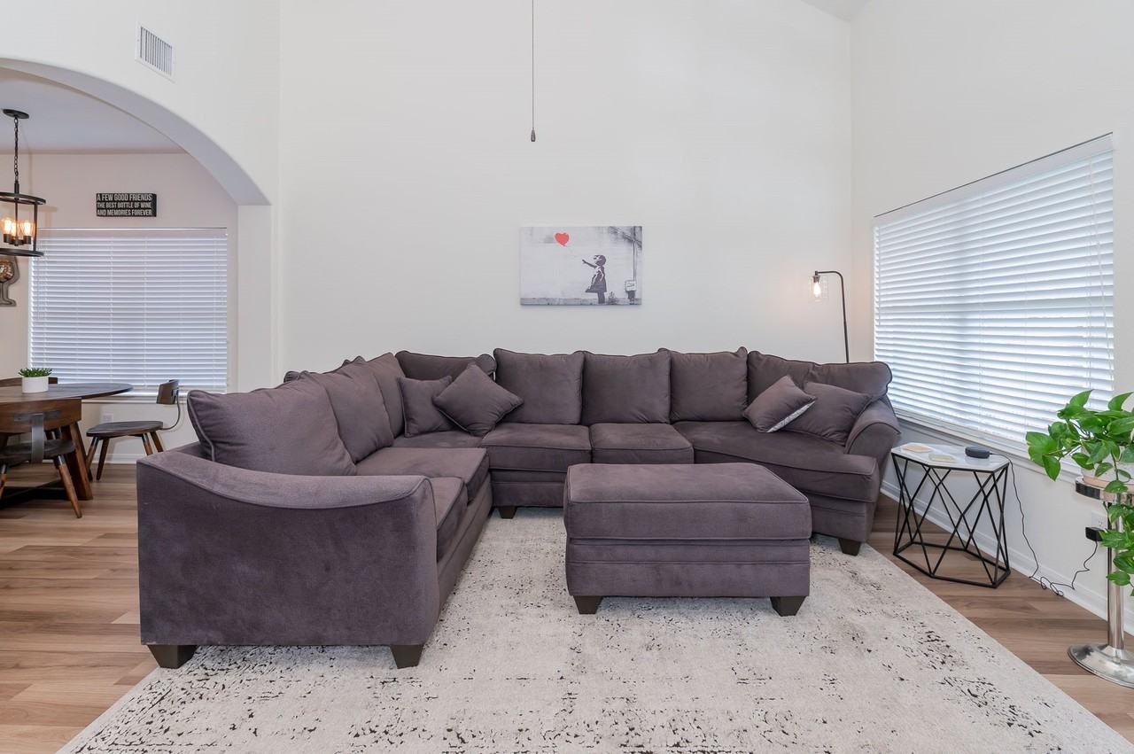 4004 Rocky Shore Ln #1 - Photo 3 of 11
