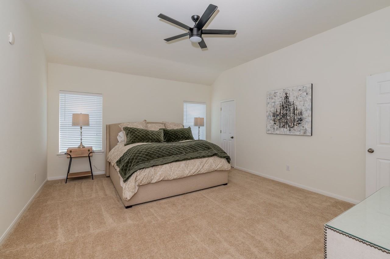 4004 Rocky Shore Ln #1 - Photo 4 of 11