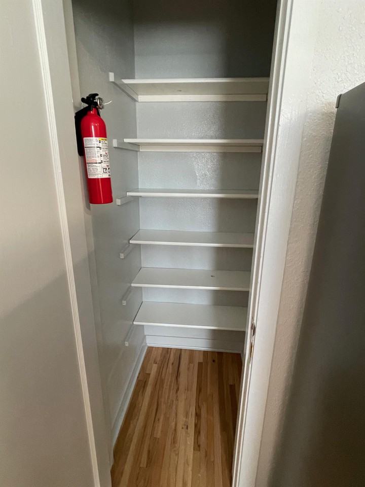 619 S 10th Ave #1 - Photo 6 of 12