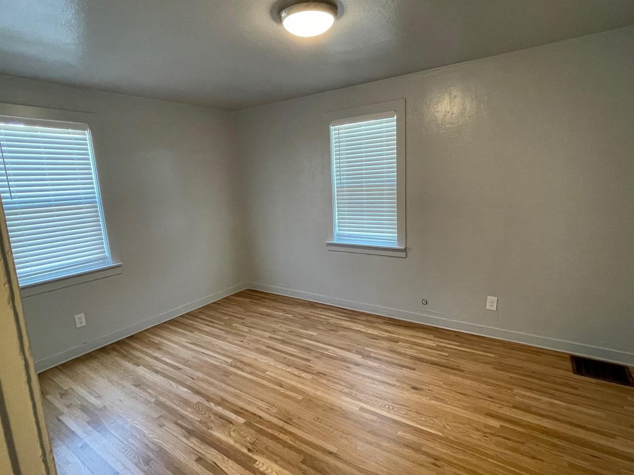 619 S 10th Ave #1 - Photo 7 of 12