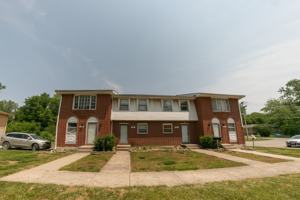 featured image of 819 Broad St #1