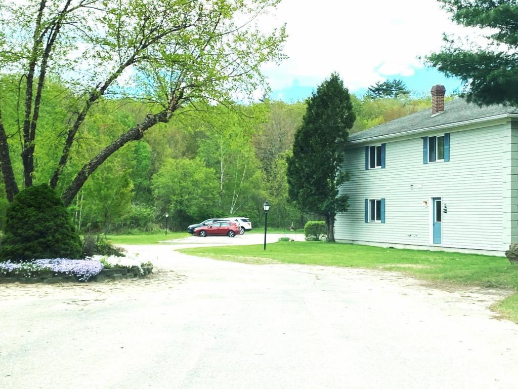 9 Seville Pl - Photo 2 of 18