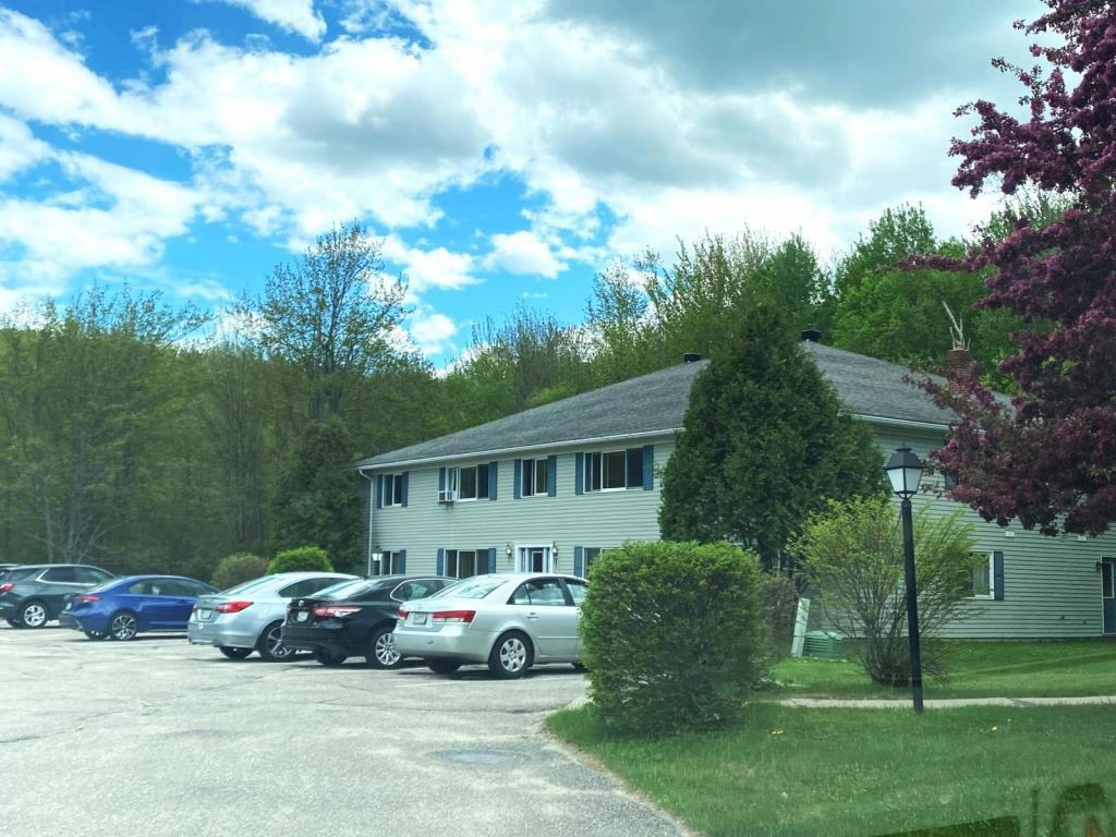 9 Seville Pl - Photo 3 of 18