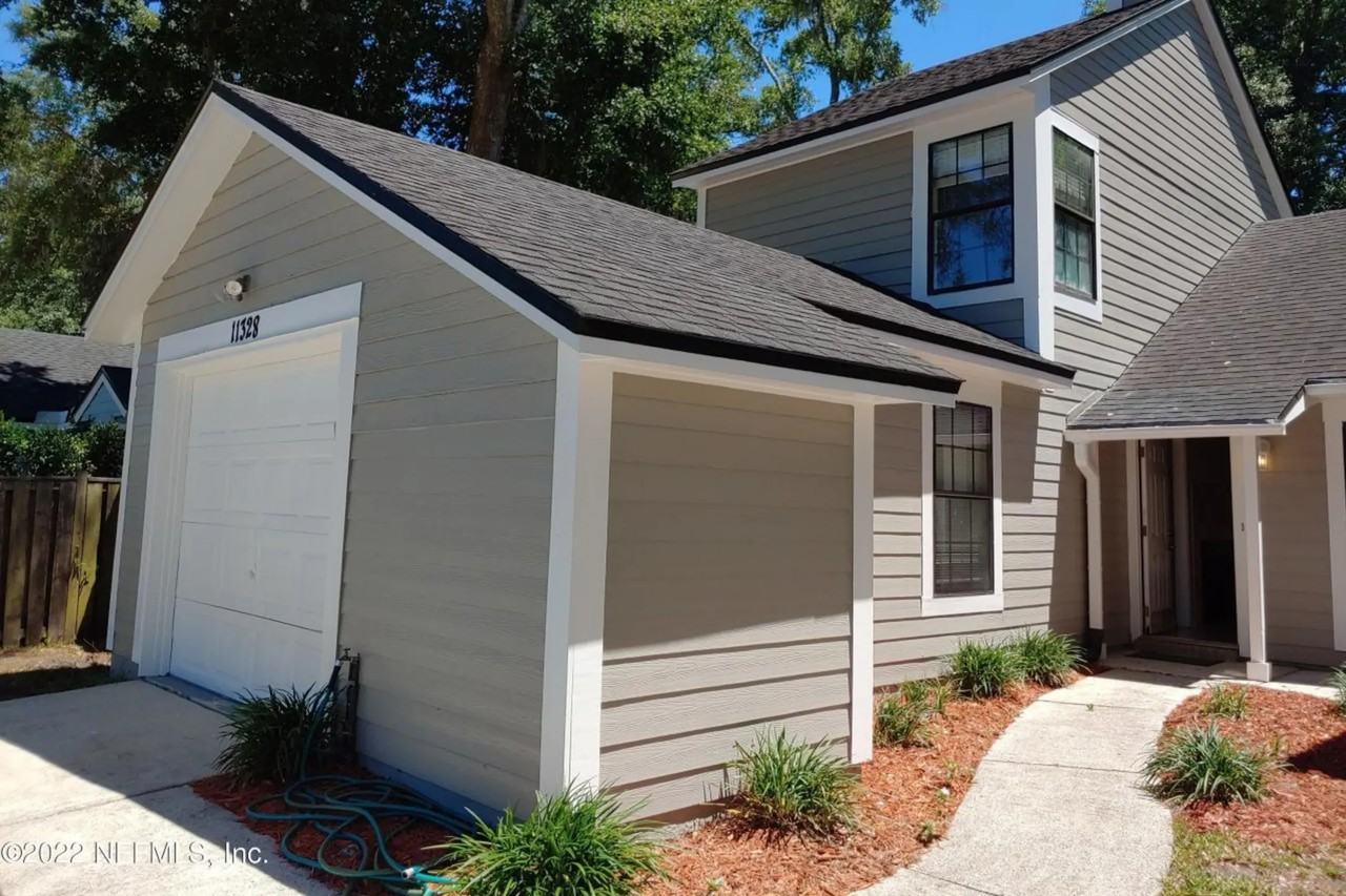 11328 Trotting Horse Ln - Photo 2 of 30