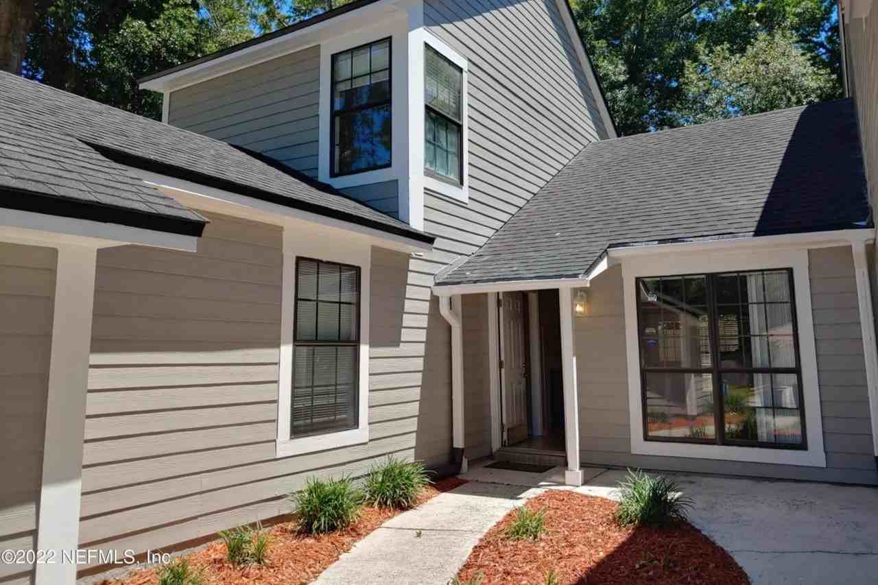 11328 Trotting Horse Ln - Photo 3 of 30