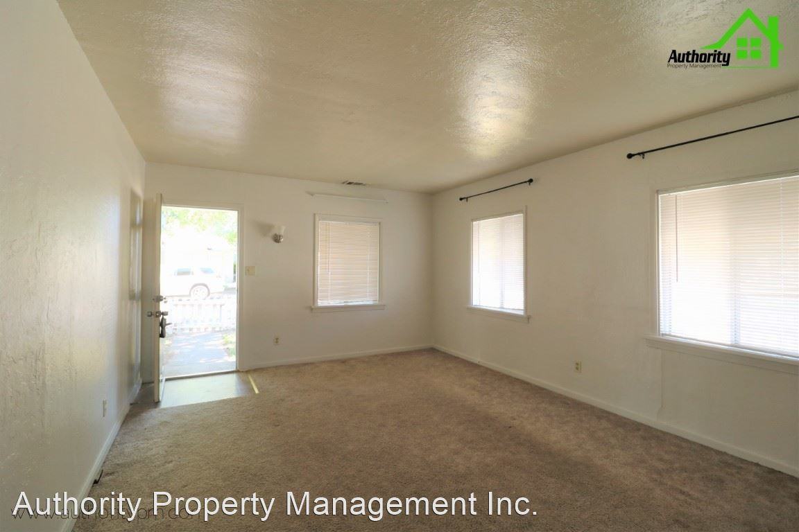 952 State St - Photo 3 of 20