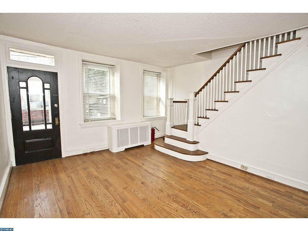 201 Dupont Street - Photo 3 of 17