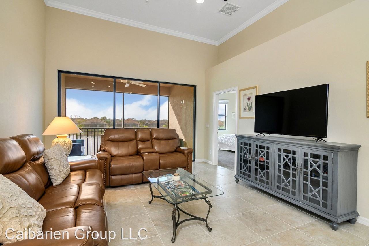 9440 BENVENUTO COURT 204 - Photo 3 of 32