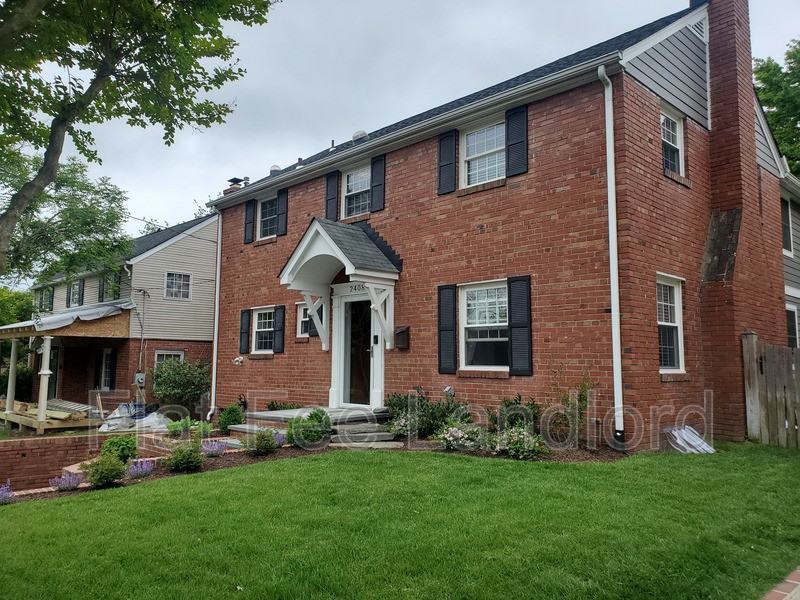 2408 Cameron Mills Rd - Photo 2 of 40