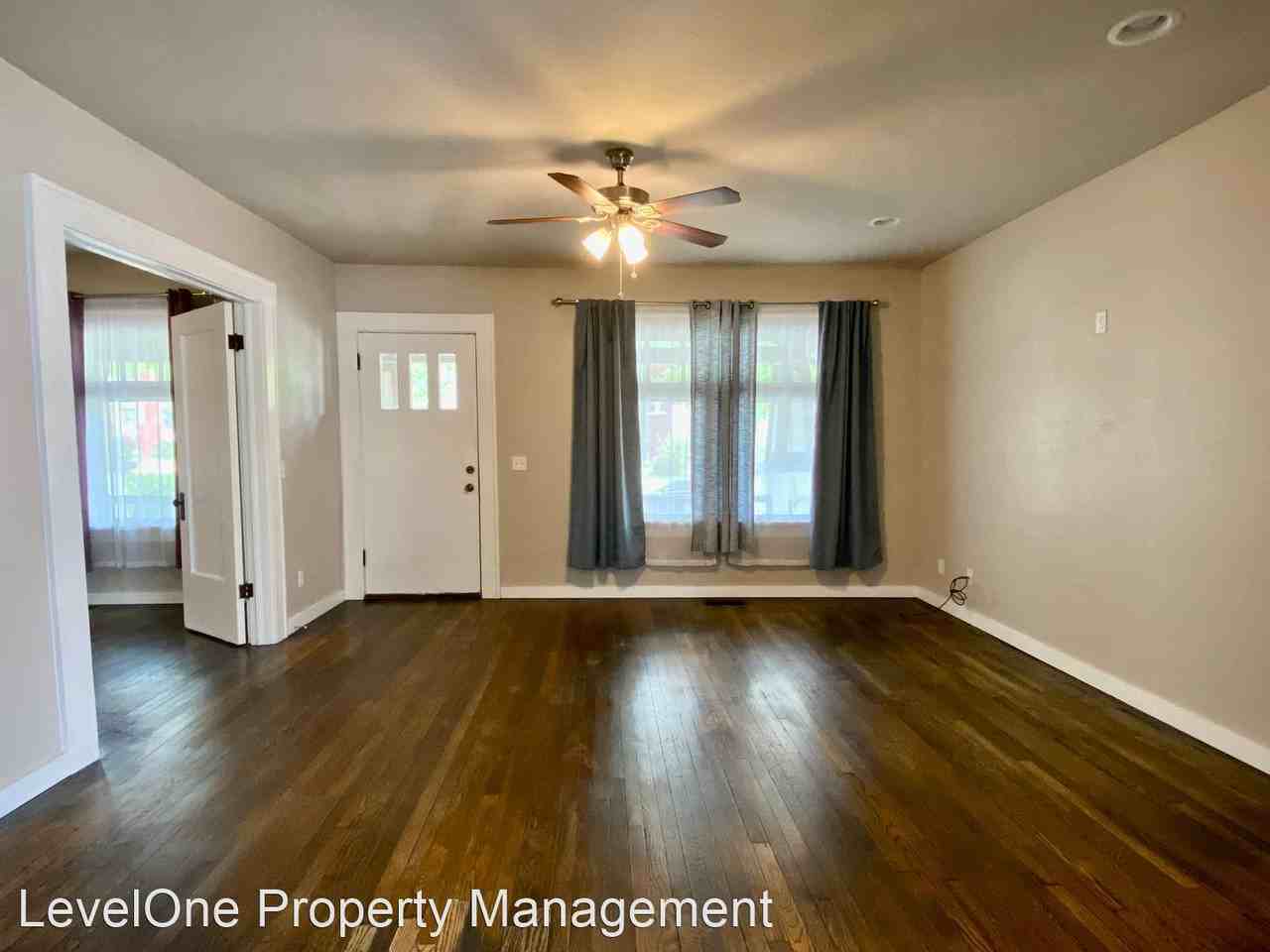 719 Nw 32nd St - Photo 2 of 15