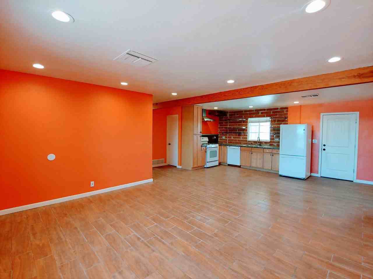 3613 E Helena Stra - Photo 2 of 21