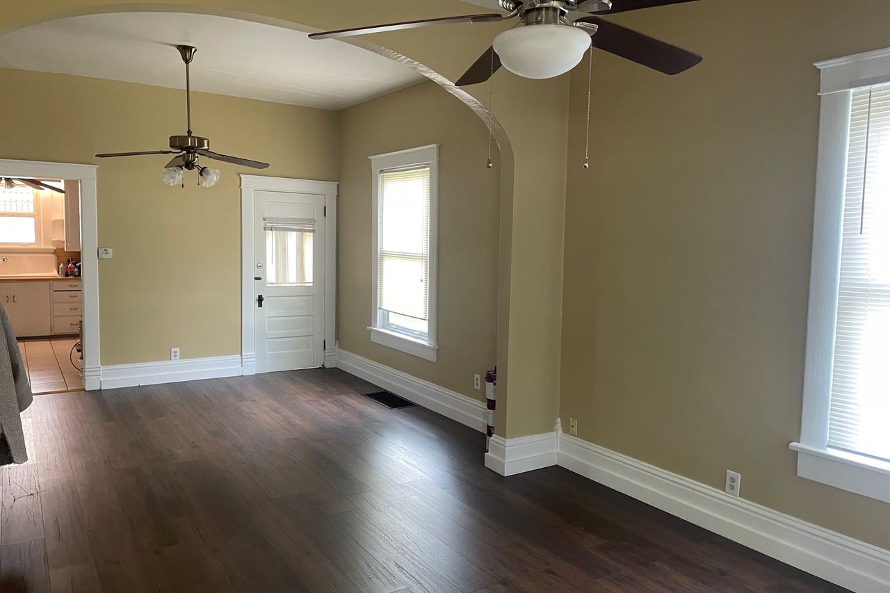 742 Ne Twiss Ave - Photo 2 of 20