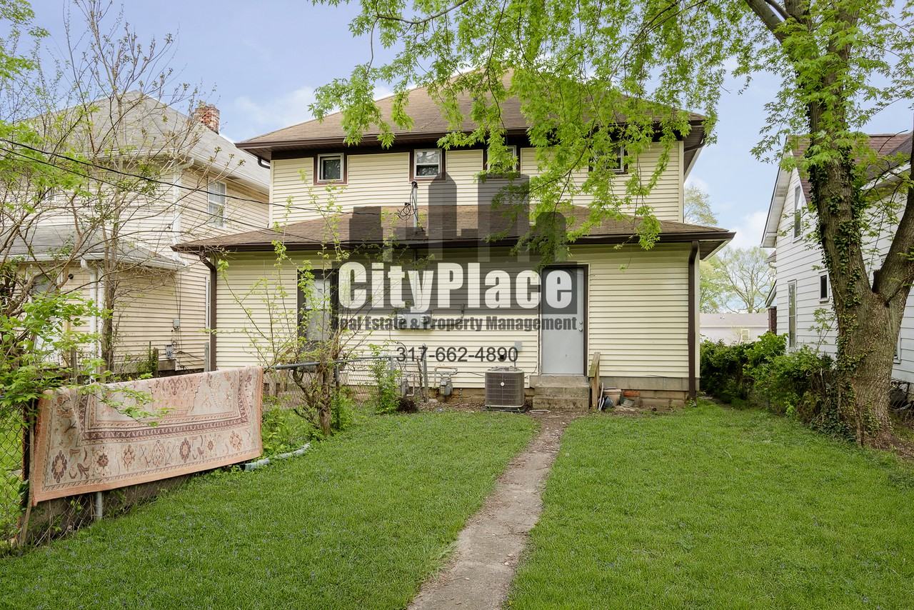 1914 Sugar Grove Ave - Photo 7 of 26