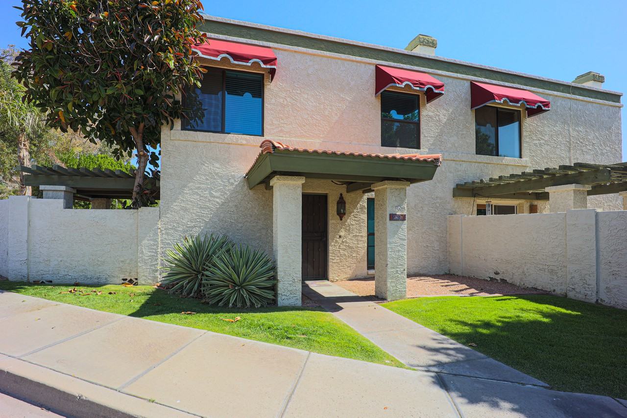 8449 S 48th St #1 - Photo 3 of 34