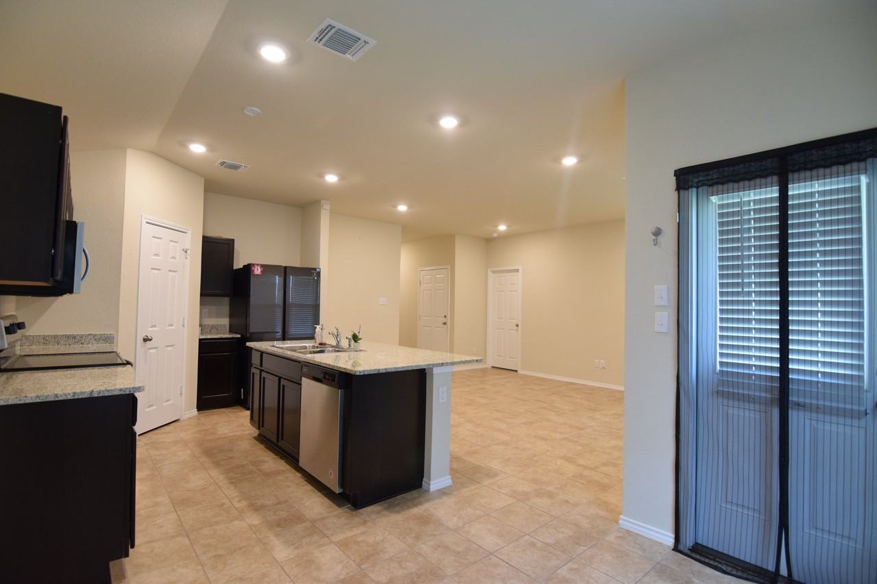 5912 Sally Ride Ln - Photo 4 of 20