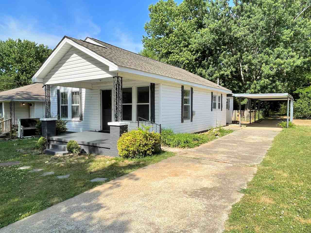 2508 Virginia Boulevard Northwest #1 - Photo 4 of 22