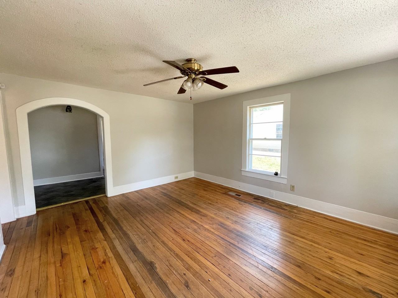 2508 Virginia Boulevard Northwest #1 - Photo 5 of 22