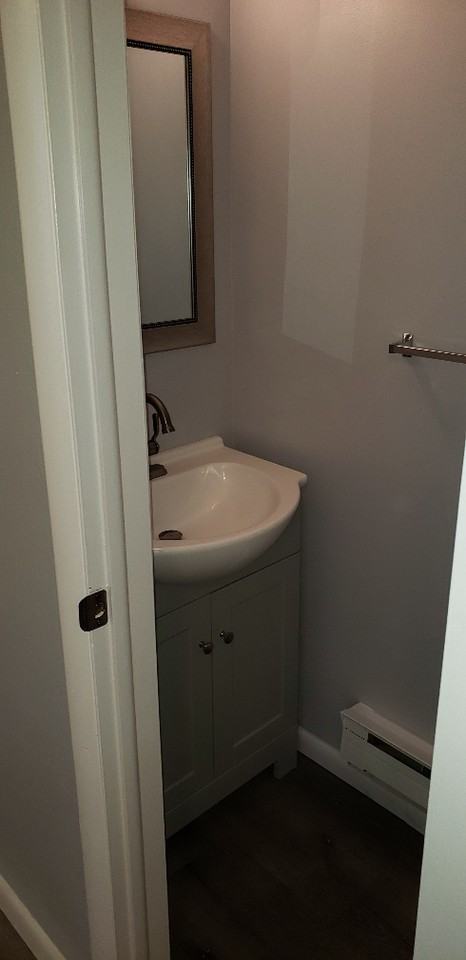 65 Newman Rd #D - Photo 6 of 23