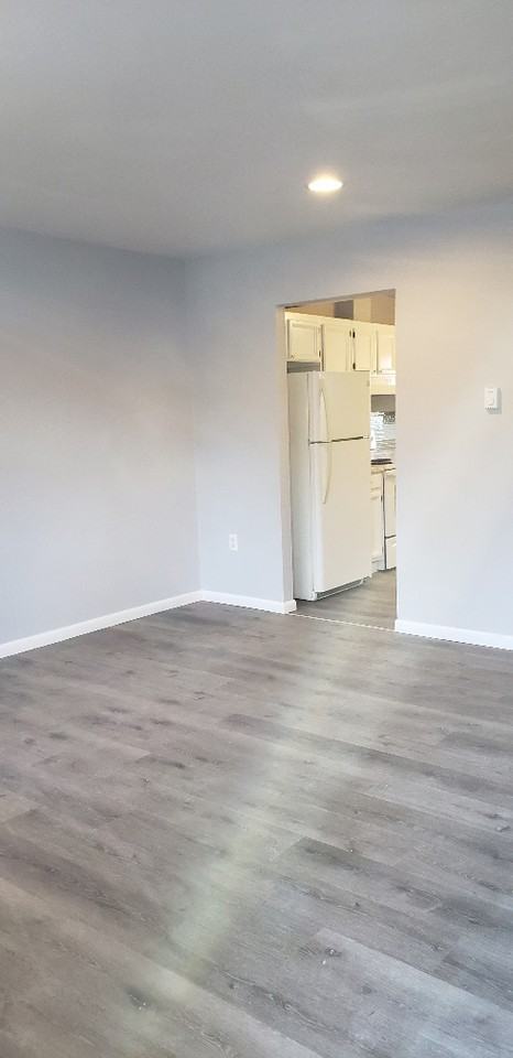 65 Newman Rd #D - Photo 7 of 23