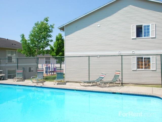 Evergreen Ridge - Photo 2 of 33