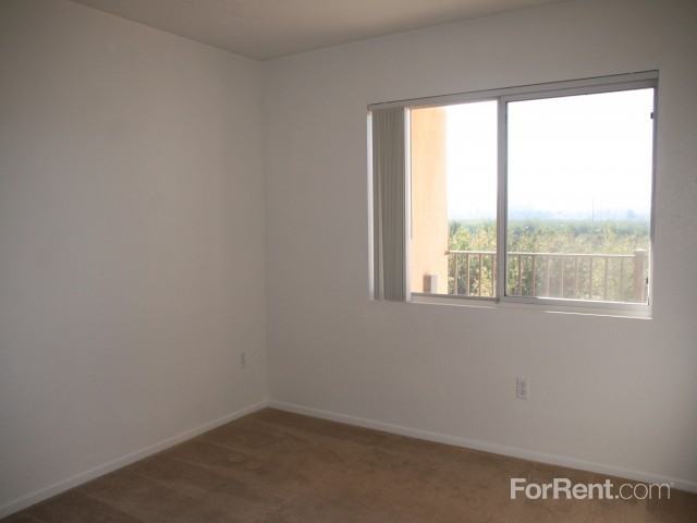 Cranford Court - Photo 3 of 31