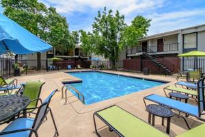 featured image of 5560 N Portland Ave