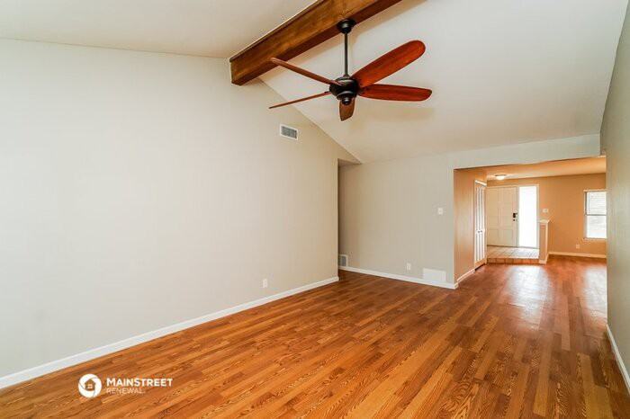 6147 Spring Time St - Photo 3 of 16