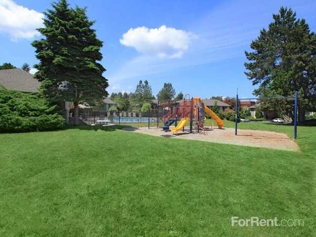 Abalon Pointe - Photo 2 of 31