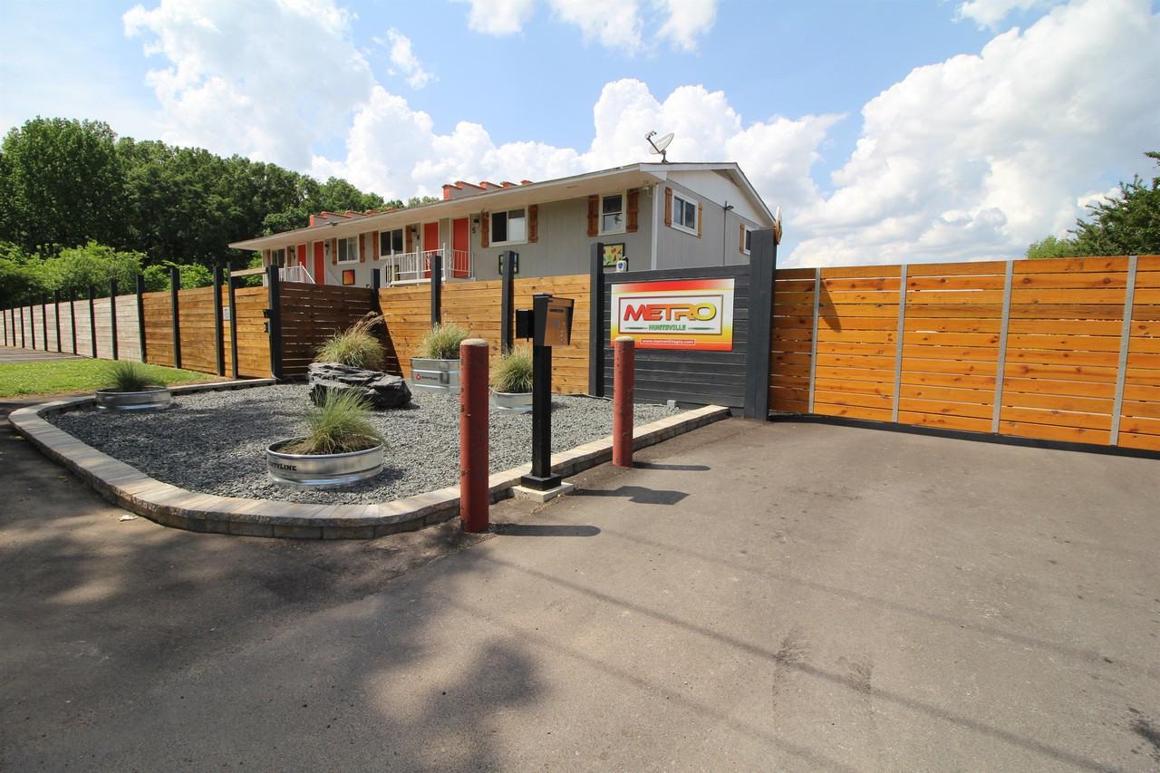 4002 Knight Rd Sw #4002B - Photo 4 of 28